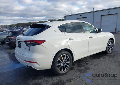 2021 Maserati Levante z USA, uszkodzony, nr VIN ZN661XUA6MX372277